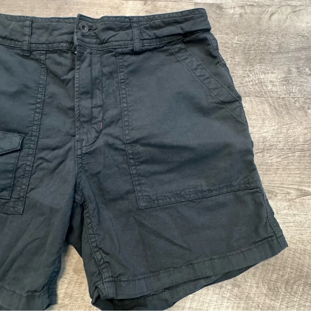 Anthropologie The Wanderer Cargo Utility Shorts Gray/Black Womens Sz. 28